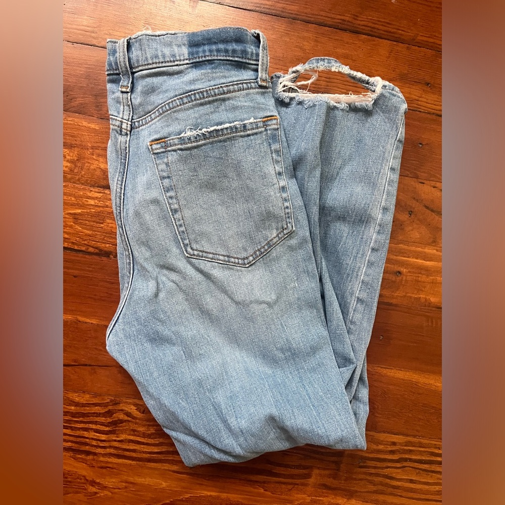 Abercrombie Straight High Rise Jeans Size 8